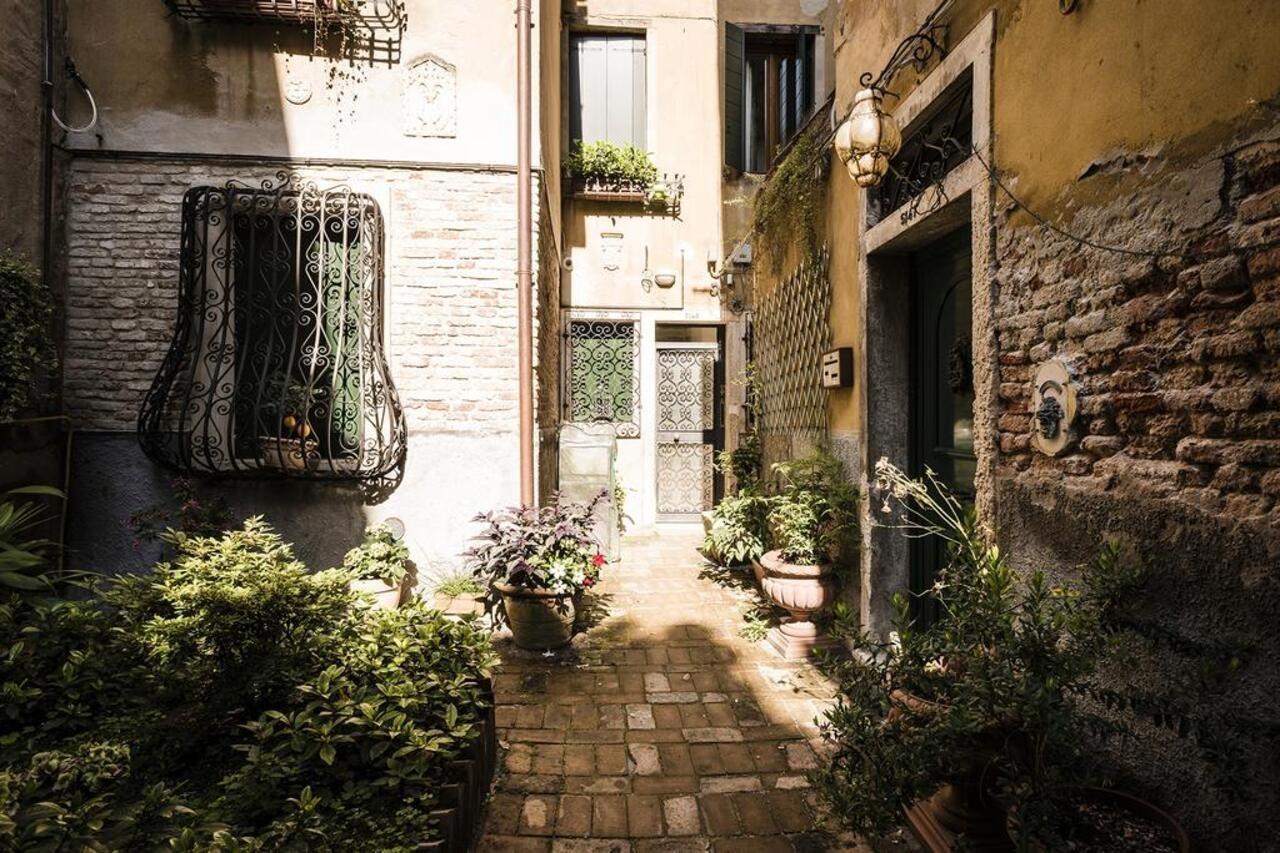 Myplace Santa Maria Formosa Apartment Venezia Esterno foto