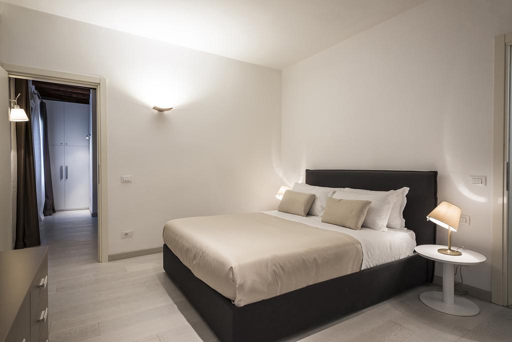 Myplace Santa Maria Formosa Apartment Venezia Esterno foto